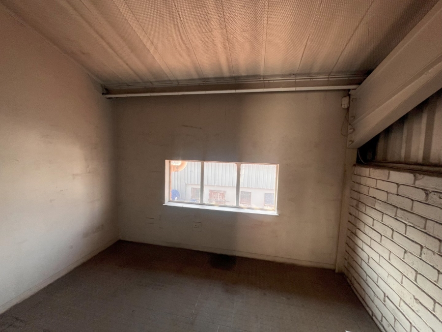  Bedroom Property for Sale in Oos Einde Free State